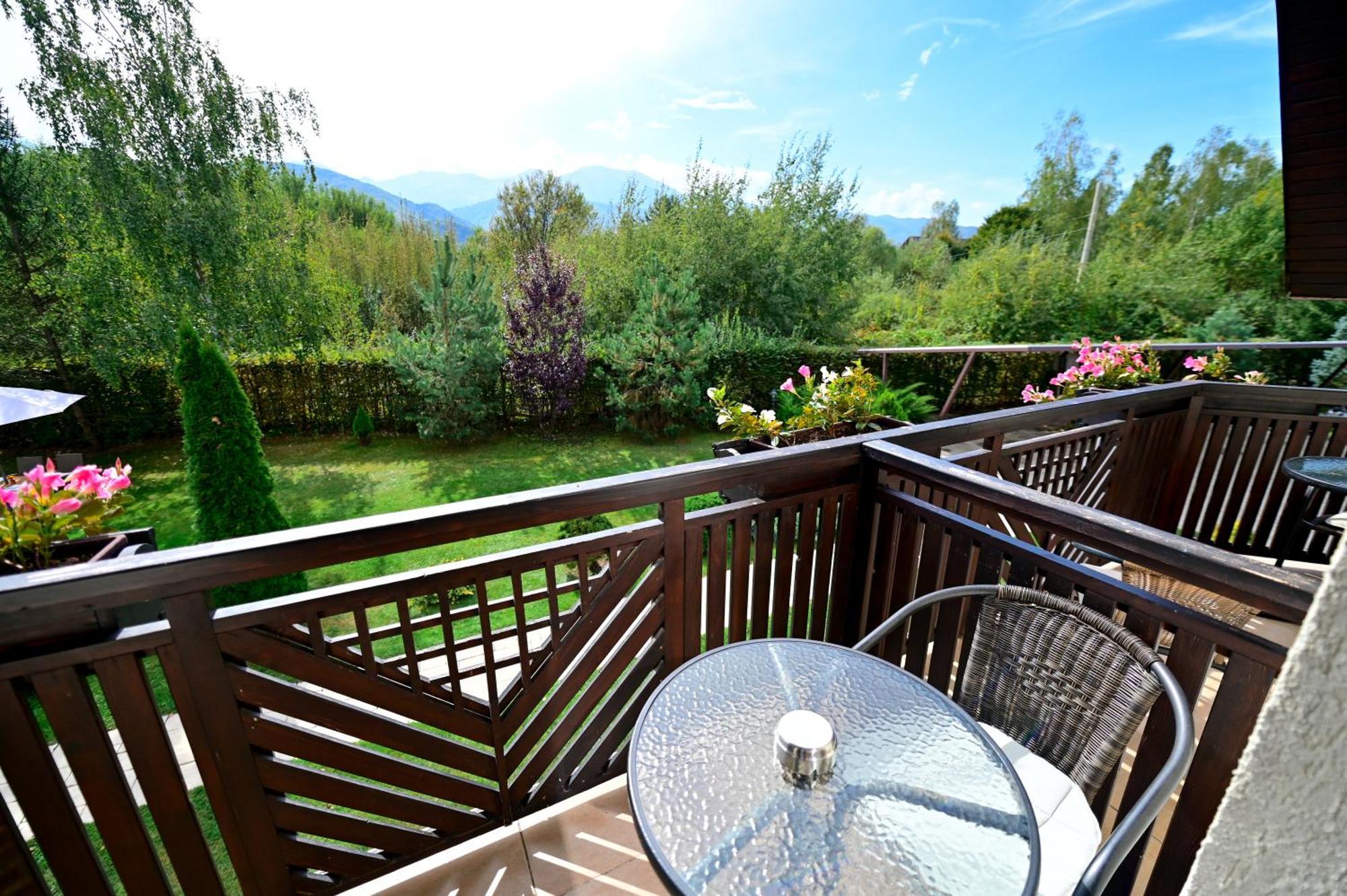 Natura Family Resort Avrig Exterior foto